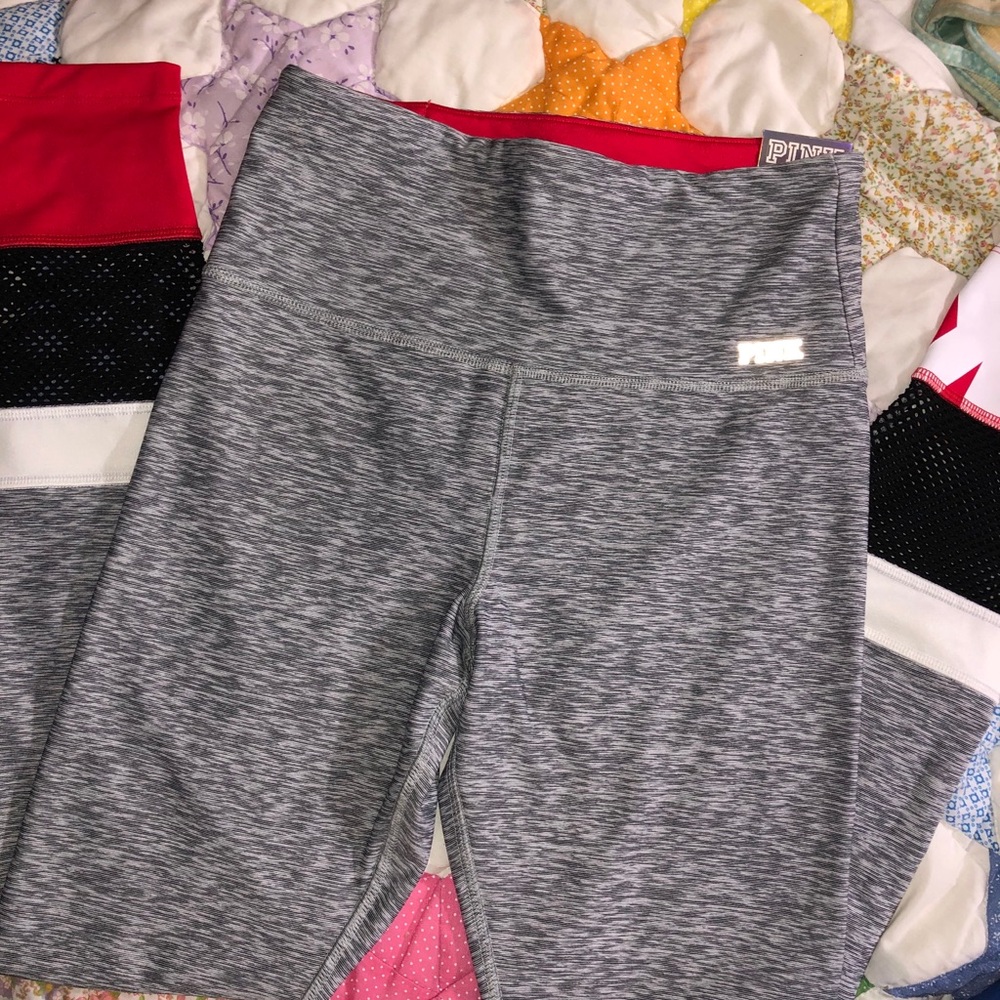 Brand new pink Victoria secrets leggings small